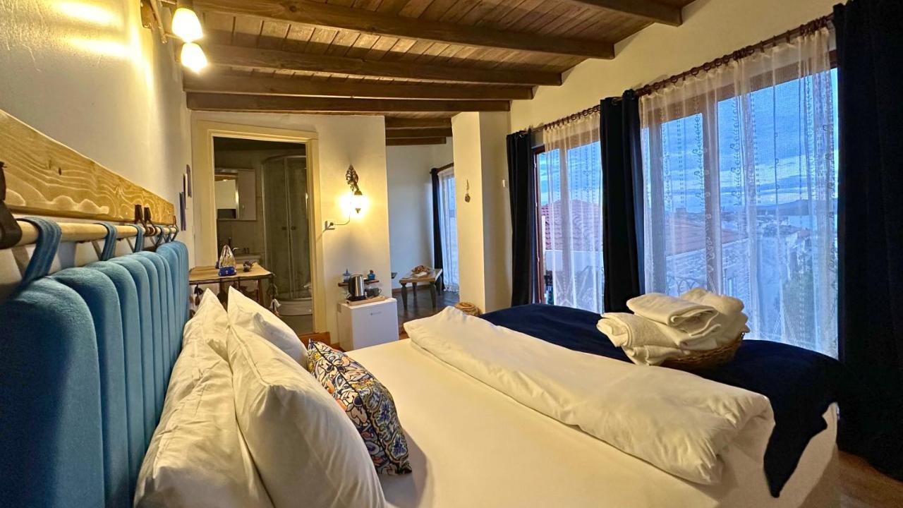 Cunda Konak Nazimaki Ayvalı Exteriör bild