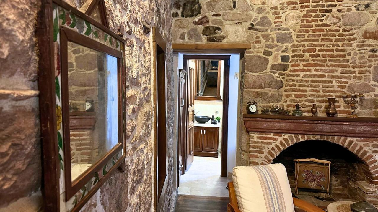 Cunda Konak Nazimaki Ayvalı Exteriör bild