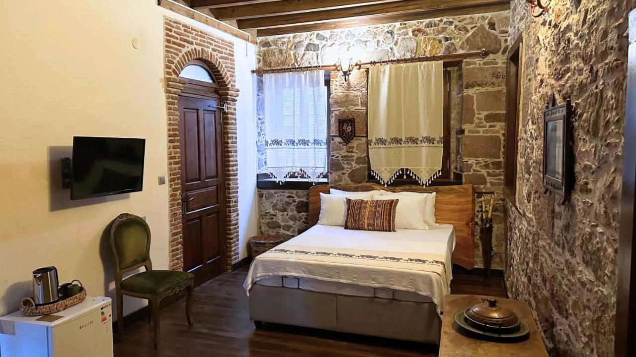 Cunda Konak Nazimaki Ayvalı Exteriör bild